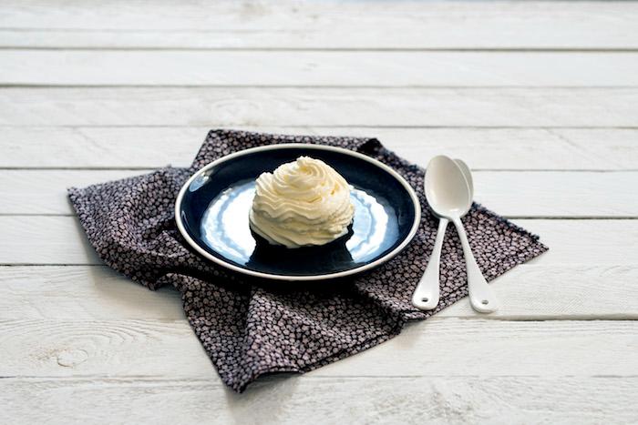 Crème montée style chantilly arôme au choix Crème montée style chantilly arôme au choix