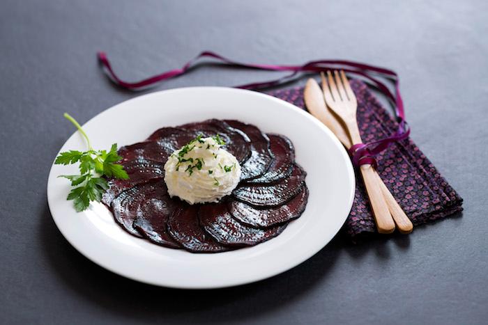 Carpaccio de betterave et crème de céleri à l'arôme de Citron